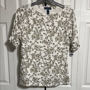 Women's Floral White Top